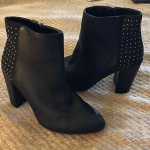 Jessica Simpson booties